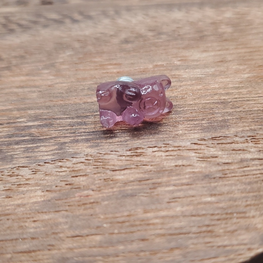 Adorable‎ purple little magnetic gummy bear 🐻
